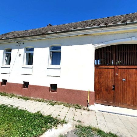 Villa Casa Din Coltul Cetatii Hărman Exterior foto
